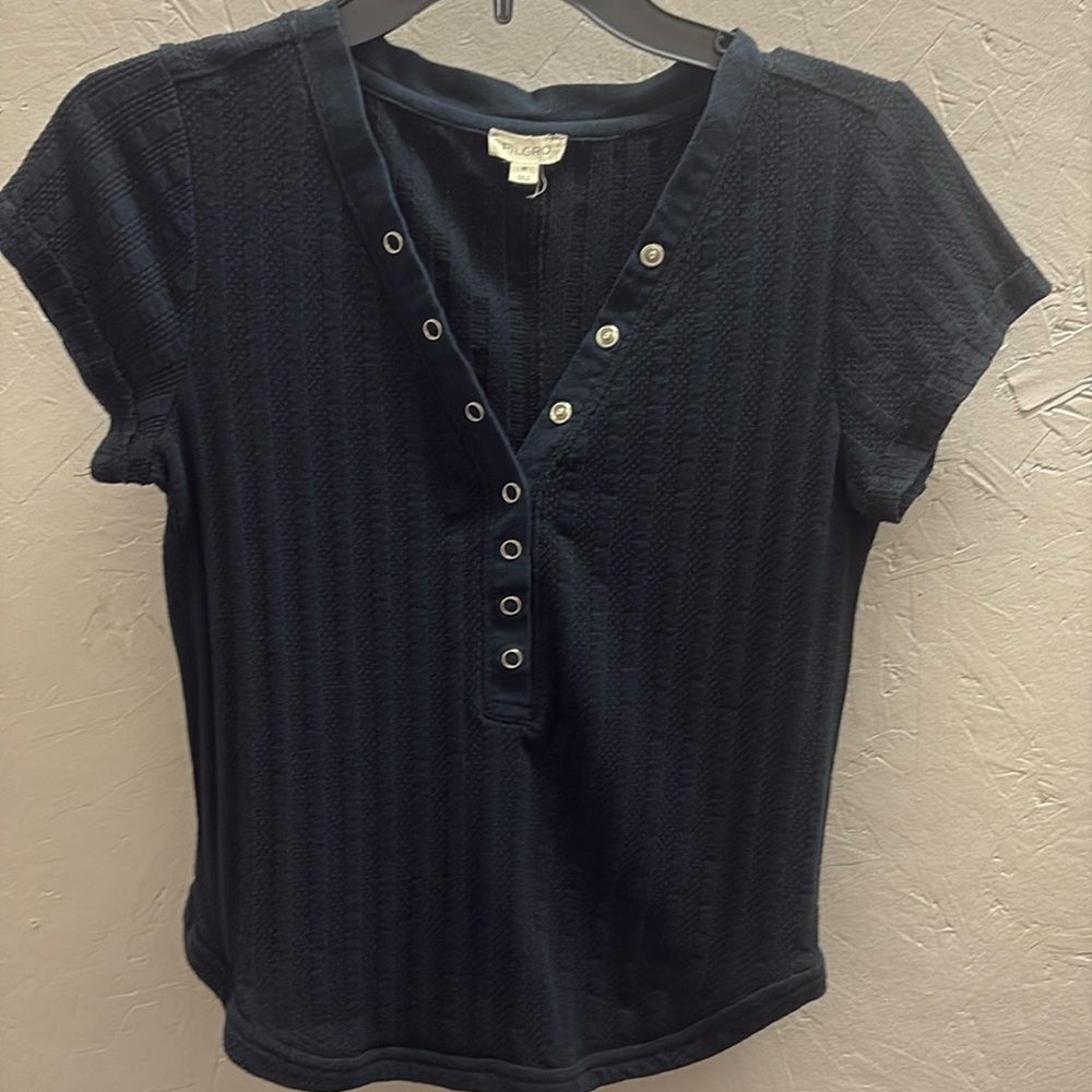 Anthropologie Pilcro Snap Up Black Short Sleeve Henley Top